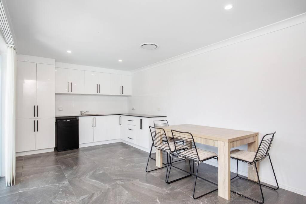 Stunning Entertainer With Private Holiday home